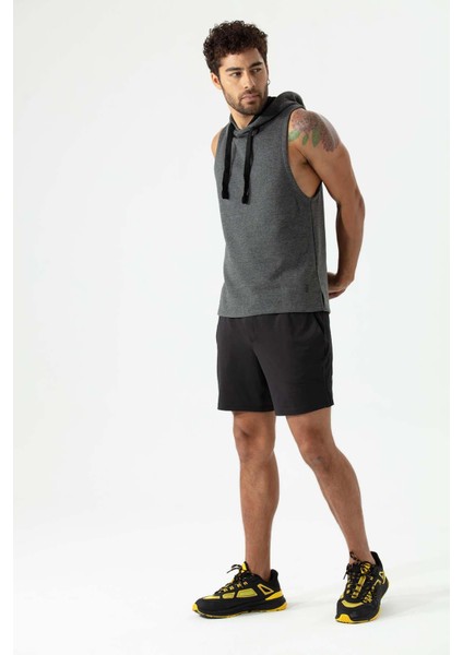 P-002997-ERKEK Yan Cep ve Arka Fermuarlı Cebe Sahip Nefes Alan Antreman Fitness Erkek Spor Şort-Siyah fırsatları