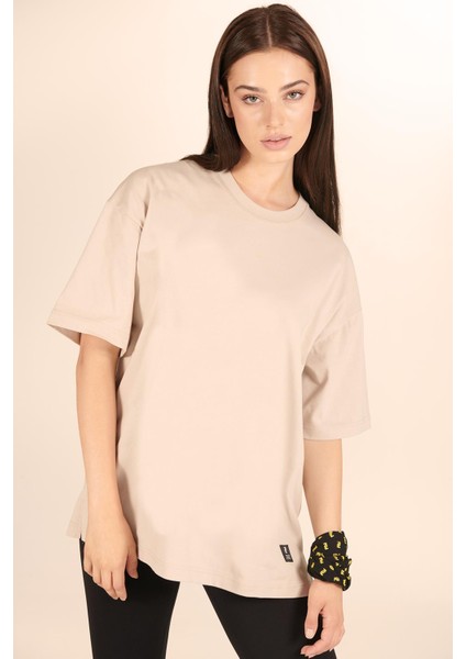 P-005478-KADIN 100% Pamuklu Oversize Kısa Kol T-Shirt-Bej