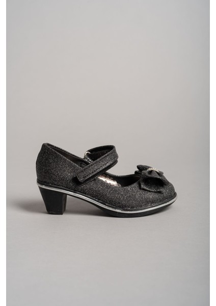 Topuklu Fiyonklu Siyah Star Kız Çocuk Ayakkabı fırsatları