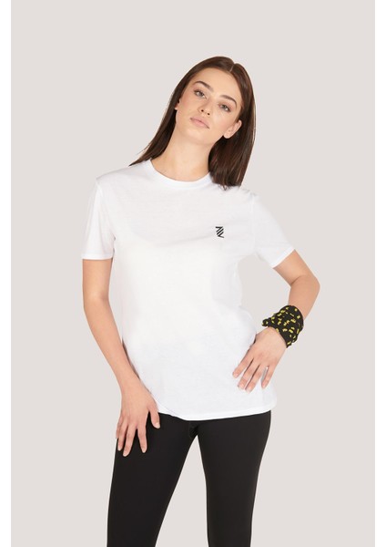 P-002994-KADIN %100 Pamuklu Bisiklet Yaka Kısa Kol Rahat Kesim Casual Spor T-Shirt - Tişört-Beyaz indirimleri