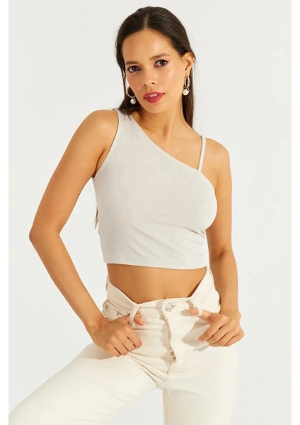 Kadın Bej Askılı Tek Omuz Likralı Crop Bluz HZL23S-SND120171 modelleri