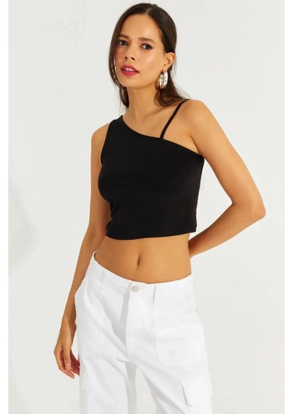 Kadın Siyah Askılı Tek Omuz Likralı Crop Bluz HZL23S-SND120171