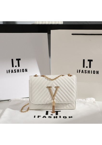 Moda Şerit Nakış Askılı Çanta (Yurt Dışından) modelleri