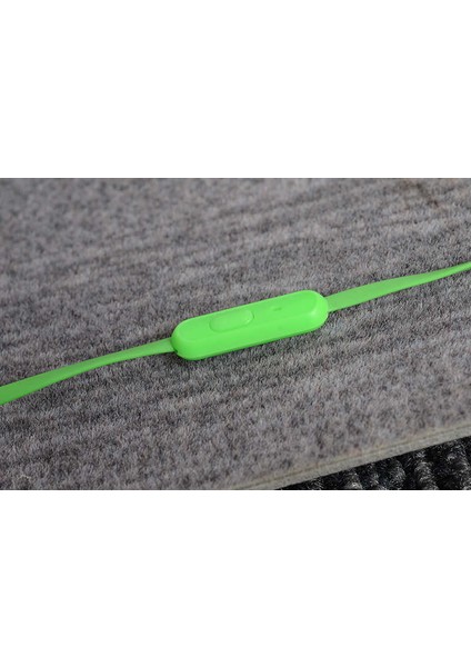 Yüksek Kalite ve Ses Performanslı Kulaklık (ER02 3.5mm Kulaklık) fırsatları