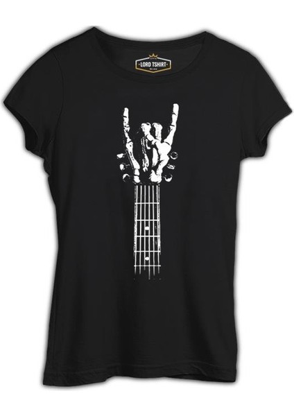 Skeleton Hand Doing Rock Sign On Guitar Siyah Kadın Tshirt