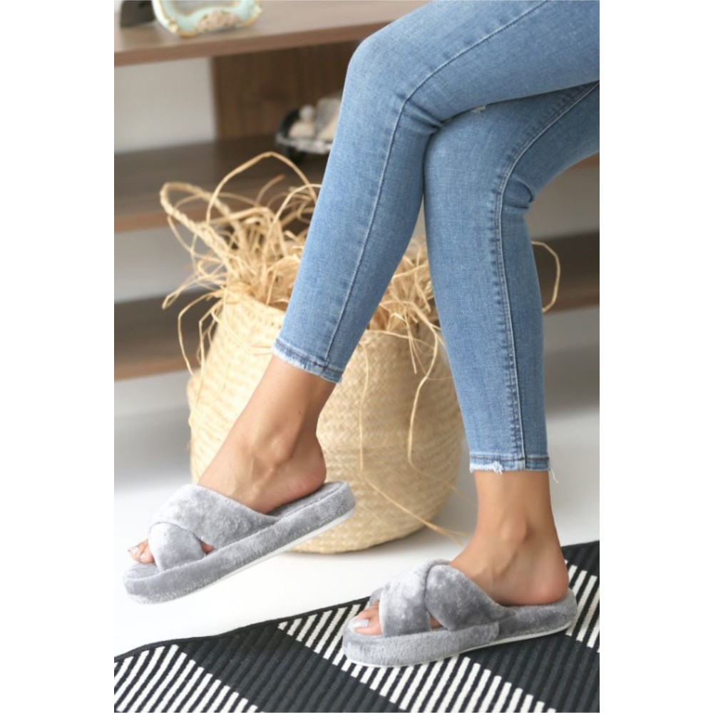 Kadın Ev Terliği Modelleri