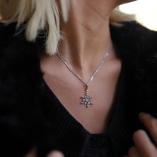 By Golden House Pırlanta Kar Tanesi Kolye