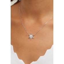 Belinda 925 Ayar Kadın Kar Tanesi Gümüş Kolye