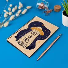 Hediye Sepeti Hediyesepeti Out Of This World Tasarımlı Ahşap Kapaklı Defter