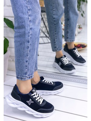 Erbilden Parmi Lacivert Cilt Beyaz Detaylı Spor Ayakkabı