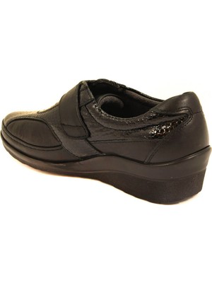 Forelli 26213 Kadın Siyah Deri Kemik Çıkıntısına Özel Comfort Ayakkabı