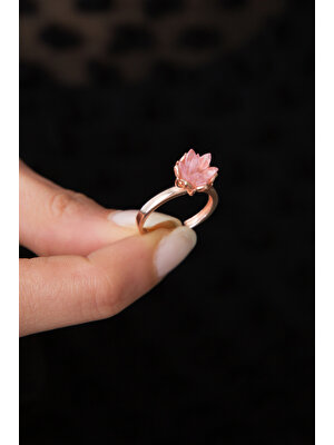 Elika Silver 14K Rose Altın Kaplama Pembe Zirkon Taşlı Lotus Çiçeği Kadın Yüzük