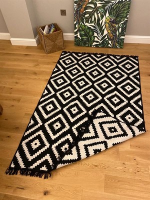 Markaev Cotton Siyah-Beyaz Çift Taraflı Kilim 02 60 x 120 cm