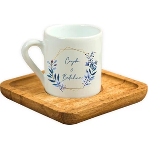 Hediye Rengi Isme Özel Ahşap Tepsili Kahve Fincanı-Çiçek Tasarımlı