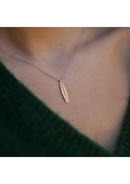 Pırlanta Yaprak Kolye