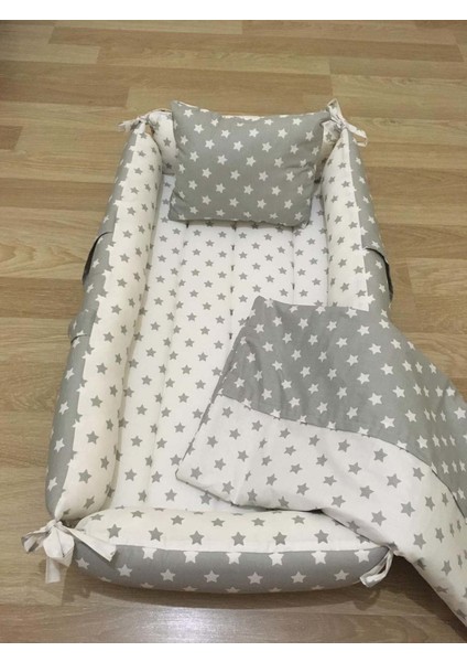 Gri Beyaz Yıldızlı 3 Parça Babynest Yatak + Baş Yastığı + Pike