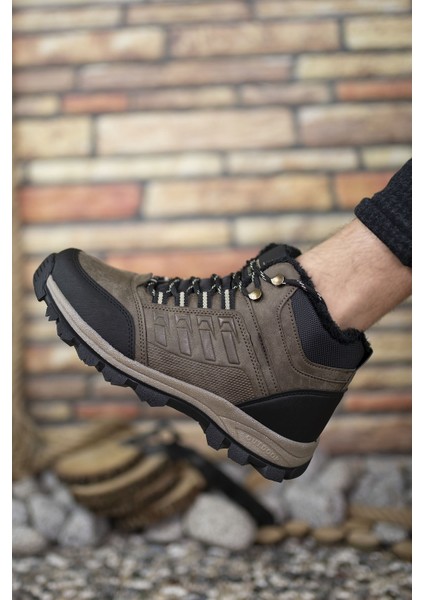 Erkek Outdoor Bot – Suya ve Soğuğa Dayanıklı, Fermuarlı, Kürklü, Ortopedik ve Rahat Tabanlı Kışlık Ayakkabı