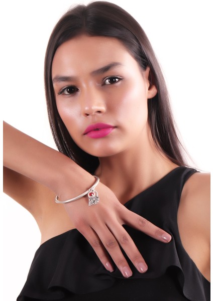 Kadın Antik Gümüş Kaplama Swarovski Taşlı Kilit&anahtar Charm Bilezik fırsatları