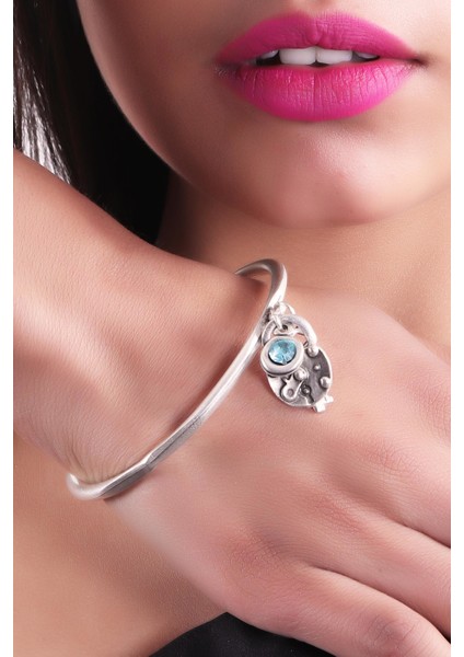 Kadın Antik Gümüş Kaplama Swarovski Taşlı Kilit&anahtar Charm Bilezik
