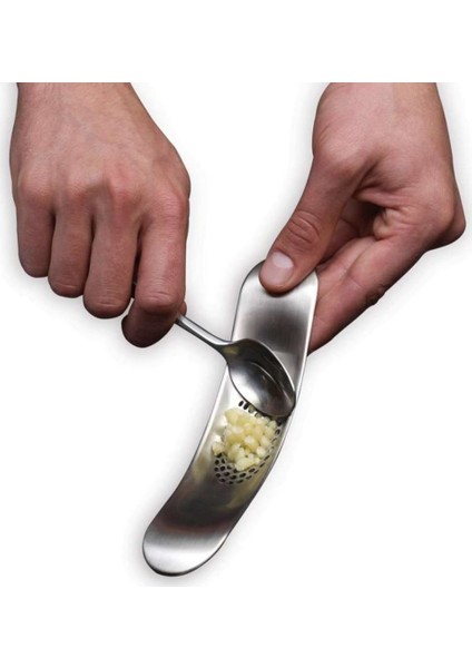 Döküm Sarımsak Ezeceği 18 cm