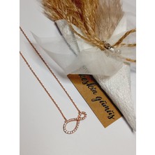 925 Ayar Gümüş Siyah Zirkon Taşlı Sonsuzluk Figürlü Gold Kadın Trend Kolye Sevgililer Günü Hediye