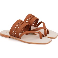 Desa Kadın Kahve Parmak Arası Deri Terlik