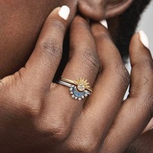 Poseidons Jewellery  Gökyüzü Mavisi Işıltılı Ay Yüzük