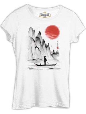 Lord T-Shirt Man On The Boat In Japanese Landscape Beyaz Kadın Tshirt