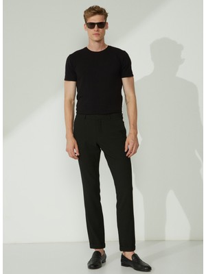 Altınyıldız Classics Normal Bel Dar Paça Slim Fit Siyah Erkek Pantolon 4A0123200023