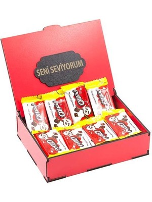 Nostaljik Lezzetler Sevgililer Gününe Özel Kırmızı Ahşap Hediye Kutusunda 24 Adet Petito ( Seni Seviyorum Yazılı )