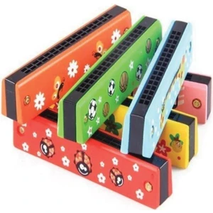 Nostaljik Lezzetler Ahşap Mızıka Renkli Desenli Çocuk Mızıka – Renkli Mızıka – 16 Delikli Çift Sıralı Mızıka