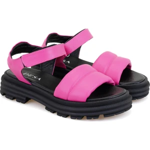 Lisa Pembe Kadın Dolgu Tabanlı Deri Sandalet