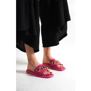 Esta Zincir Detaylı Kadın Suni Deri Düz Topuk Fuşya Terlik