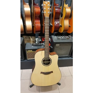 VA530 C Akustik Gitar Parlak Cilalı