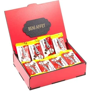 Nostaljik Lezzetler Sevgililer Gününe Özel Kırmızı Ahşap Hediye Kutusunda 24 Adet Petito ( Beni Affet Yazılı )