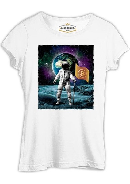 Astronaut Holding Bitcoin Flag Beyaz Kadın Tshirt