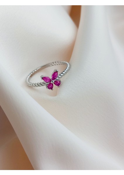 925 Ayar Gümüş Zirkon Taşlı Pembe Burgu Kelebek Model Trend Kadın Yüzük Sevgililer Günü Hediye modelleri
