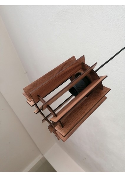 Rustik Salon Mutfak Balkon Ahşap Avize