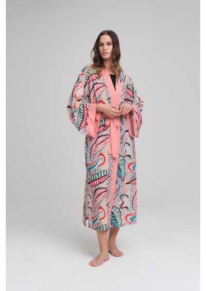 Renkli Yaprak Desenli Pudra Uzun Kimono 4046
