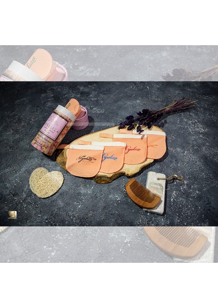 Pembe Tırtıklı Türk Ipek Yüz Kesesi Ayselıza Tarafından Üretilmiştir Eksfoliye Edici Yüz Eldiveni Makyaj Sonrası Kullanım Için Tavsiye Edilir Sivilcee, Aknee ve Siyah Noktaları Yok Ederr