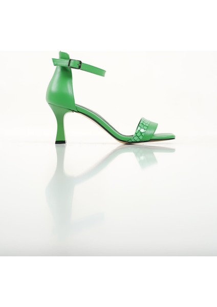 Kadın Ince Topuklu Sandalet TR150Y05D fırsatları