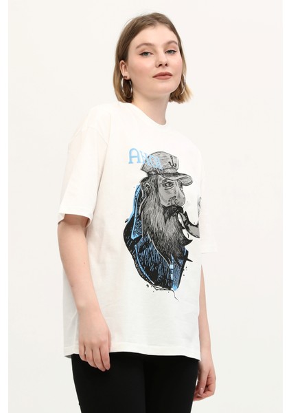 Beyaz %100 Pamuk Baskılı Oversize Dik Yaka Örme T-Shirt