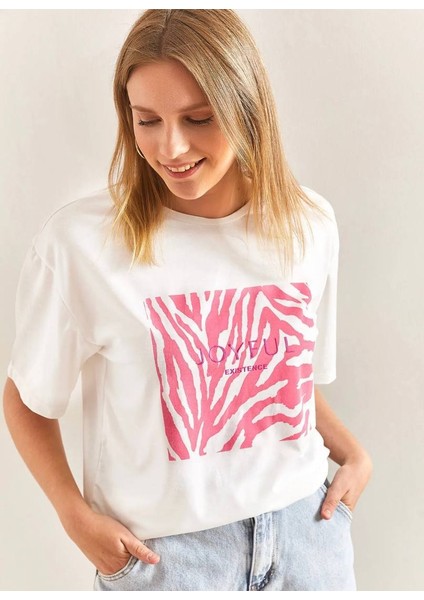 Baskılı Basic Bisiklet Yaka Örme T-Shirt Önü Pembe