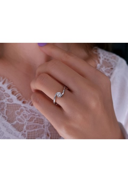F Renk 0,35 Karat Pırlanta Tektaş Yüzük 0423R0156 fırsatları
