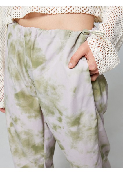 Paraşüt Pantolon Batik Desenli Beli ve Paçası Lastikli Stoperli indirimleri