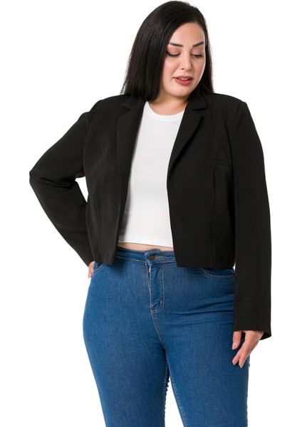 Büyük Beden Süs Cepli Vatkalı Astarsız Kısa Siyah Ceket fırsatları