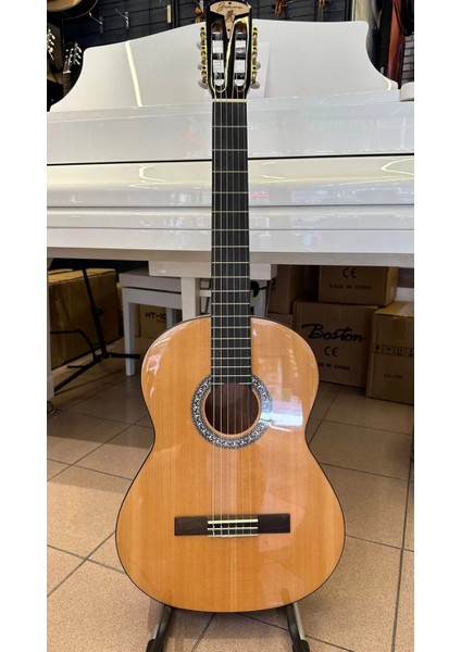 Klasik Gitar Ağaç Naturel 4/4 Sap Ayarlı