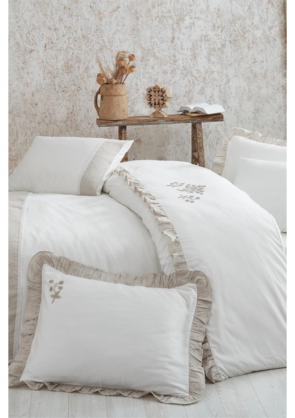 Ayliz Çift Kişilik Nevresim Takımı %100 Organik Pamuk Saten El Nakışlı Krem 200X220 cm