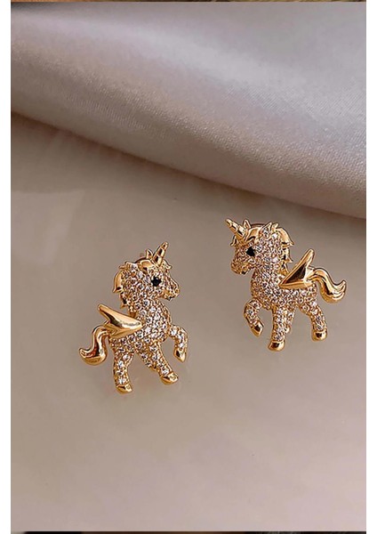 Zirkon Gömme Taşlı Vıp Unicorn Çivi Küpe
