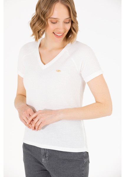 Kadın Ekru T-Shirt 50262532-VR019